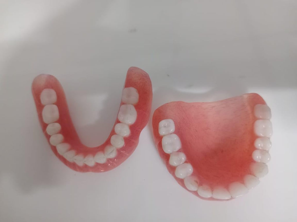 Full Set Upper & Lower Denture Q552