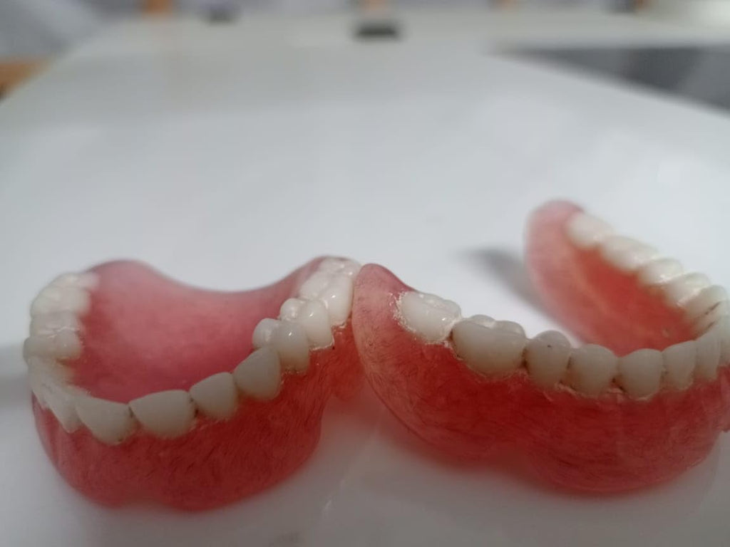 Full Set Upper & Lower Denture Q552