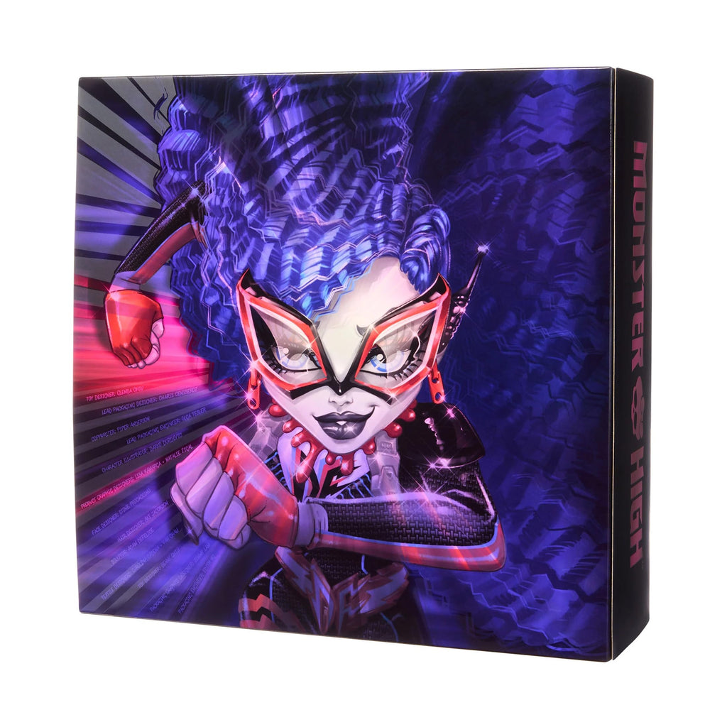 Exclusive Doll with Mini Figure and Comic Book O964349